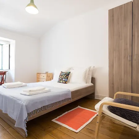 Bica Economy Ii Guest house